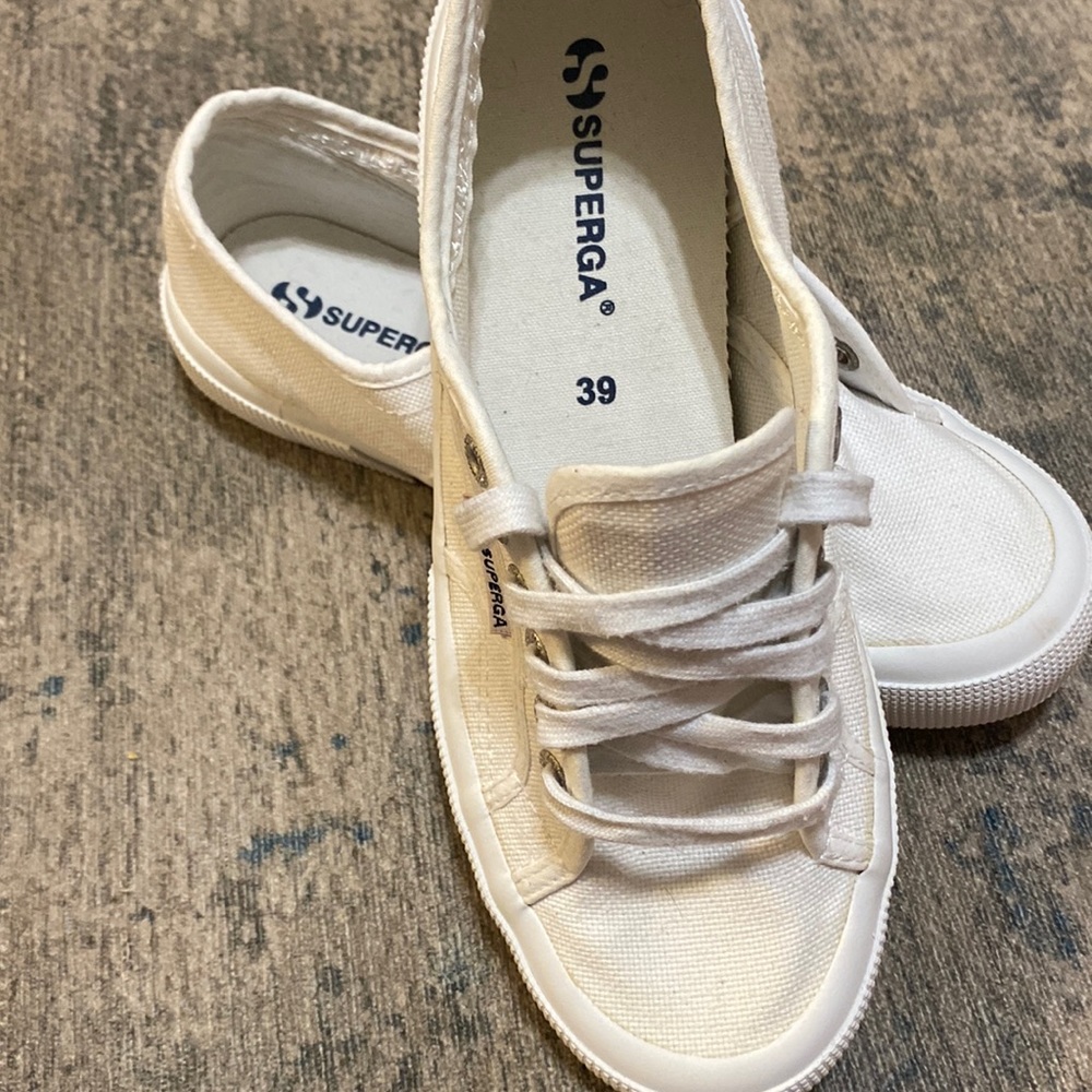 Superga woman’s 39